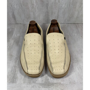 Lacoste Shoes Mens Size 10.5 Beige Boston Punched Leather Slip On Moccasin